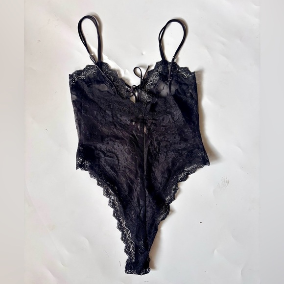 Vintage Victoria Secret Black Lace Teddy Lingerie - Picture 3 of 6